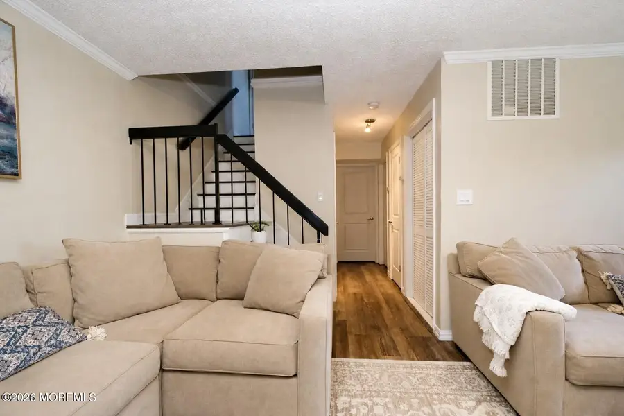 56 Farnham Square, Sayreville, NJ 08859 - #3