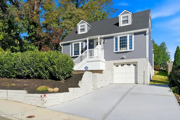 212 Linden Avenue, Highlands, NJ 07732
