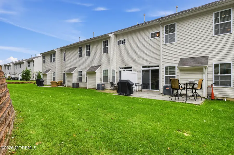 10 Santa Rosa Lane, Tinton Falls, NJ 07753 - #2