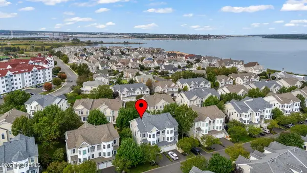 67 Shore Drive, South Amboy, NJ 08879