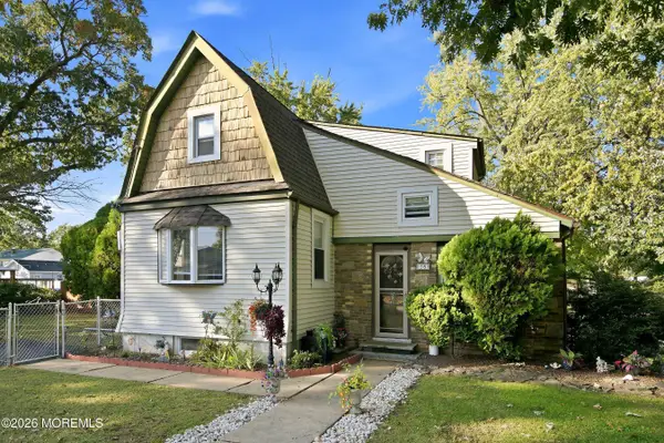 98 Randolph Avenue, Old Bridge, NJ 08857