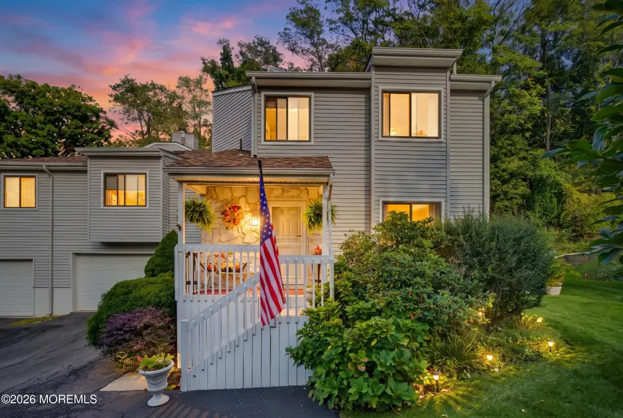 14 Oxford Lane, Middletown, NJ 07748 - #3