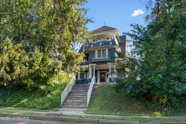 22 Prospect Avenue, Atlantic Highlands, NJ 07716