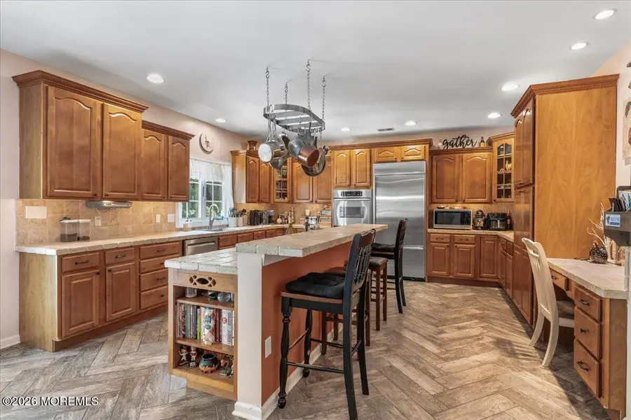 27 Fierro Avenue, Matawan, NJ 07747 - #3