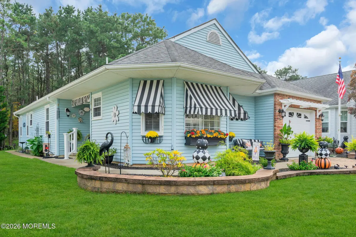 19 Weybridge Court, Toms River, NJ 08757 - #1