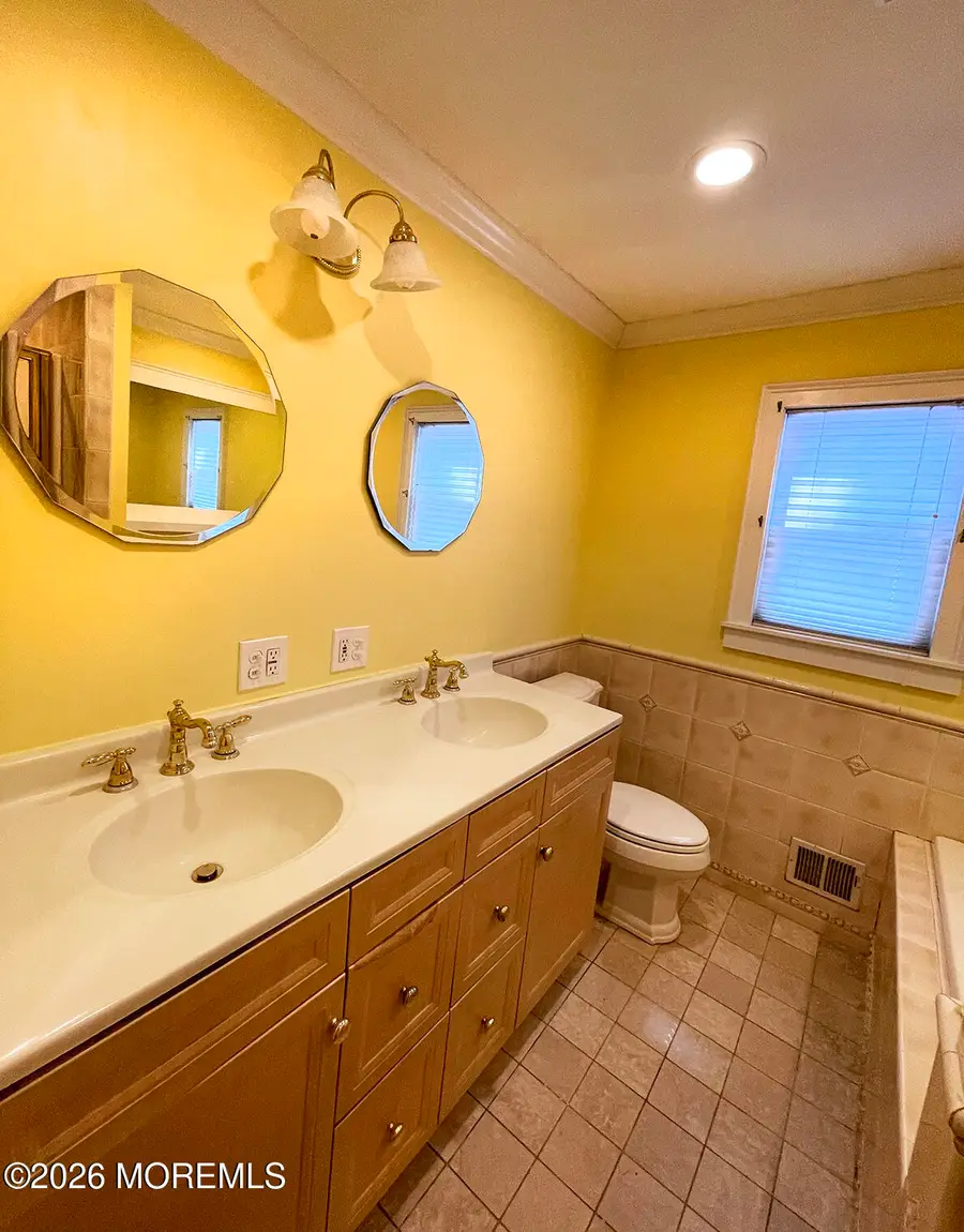 117 Sears Avenue, Atlantic Highlands, NJ 07716 - #3
