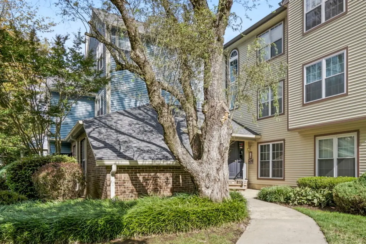 6083 Cedar Court, Monmouth Junction, NJ 08852 - #1