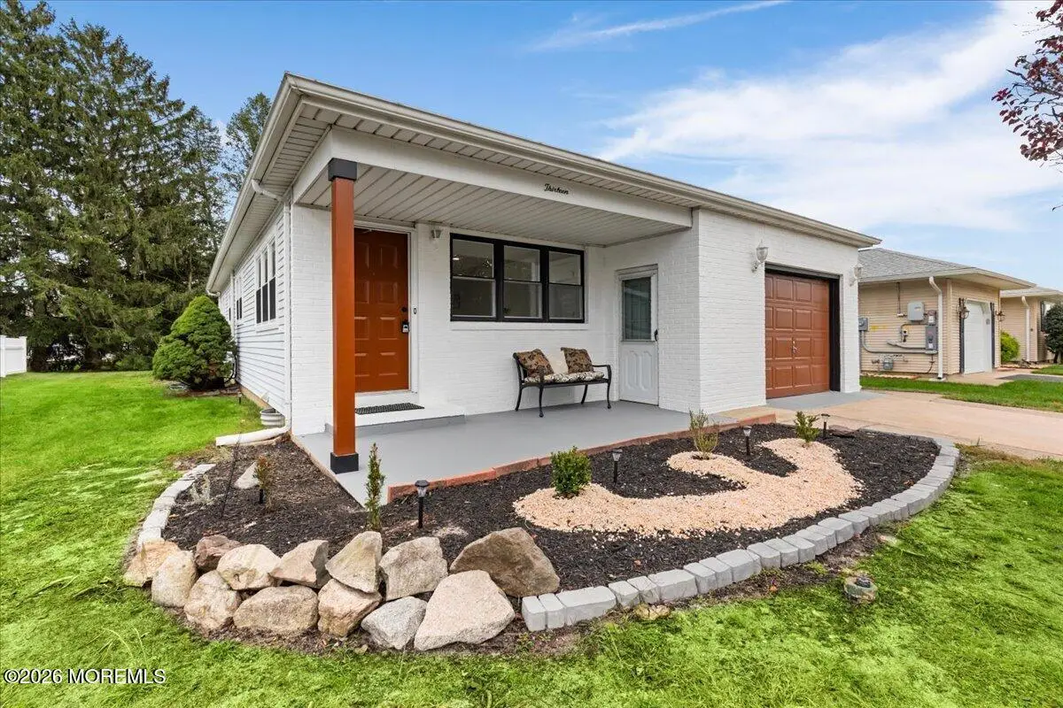 13 Pavilion Street, Toms River, NJ 08757 - #1