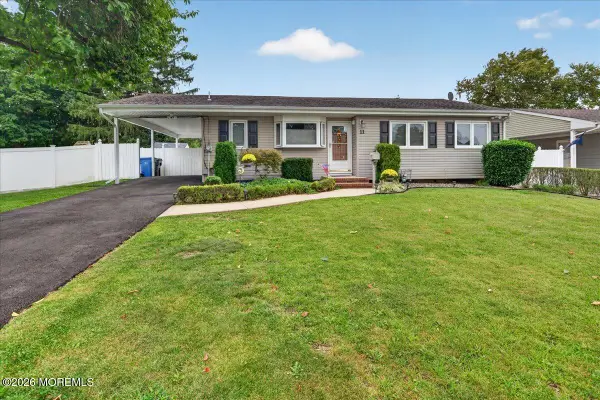 11 Brown Court, Parlin, NJ 08859