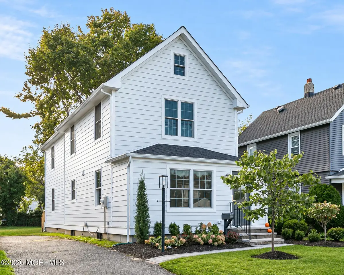 26 Center Street, Rumson, NJ 07760 - #1