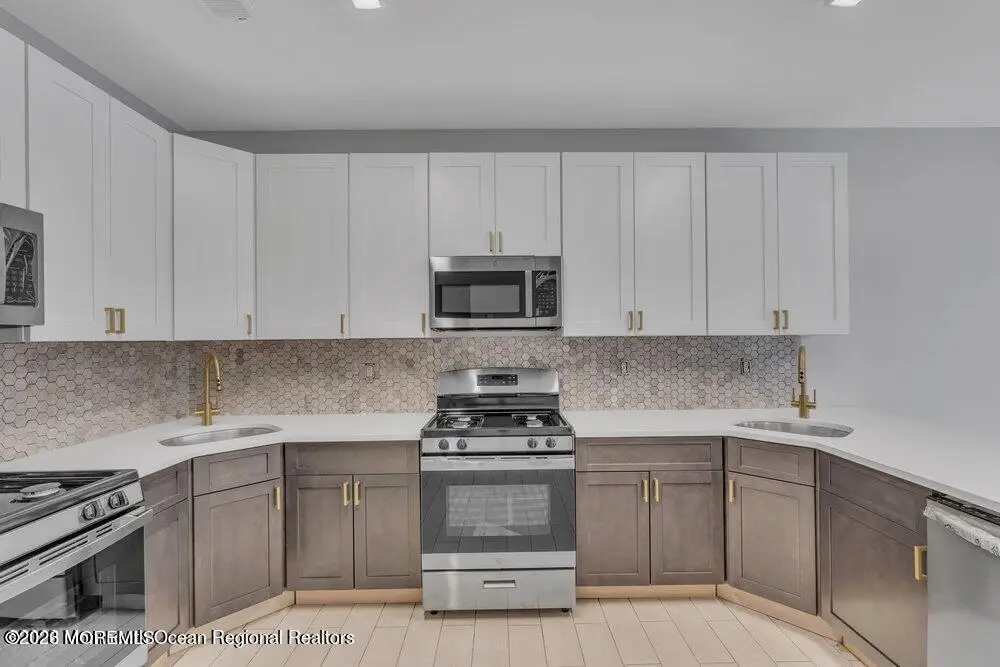 6 Taft Avenue, Lakewood, NJ 08701 - #1
