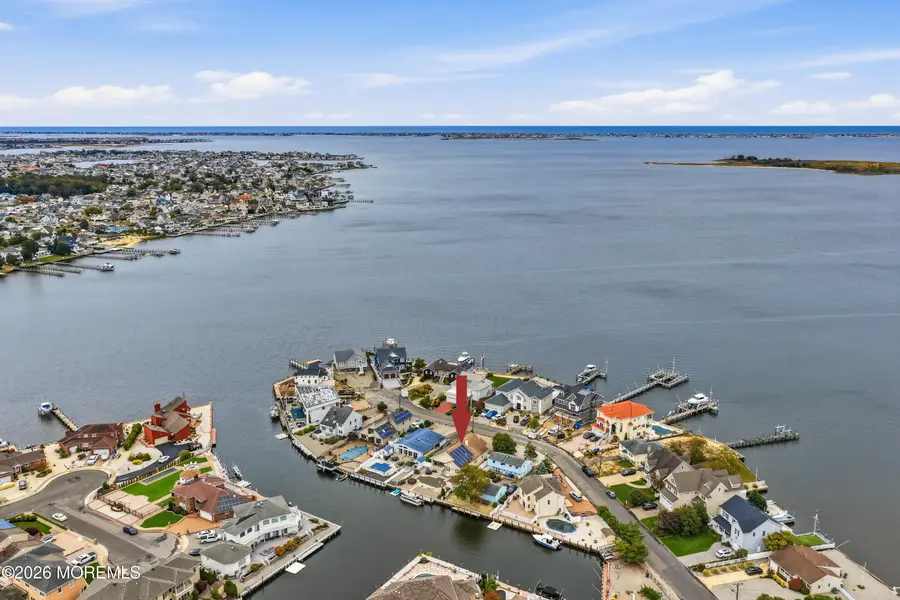 270 Shore Drive, Toms River, NJ 08753 - #3