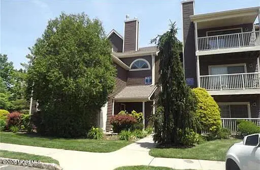 222 Blew Court #222, East Brunswick, NJ 08816
