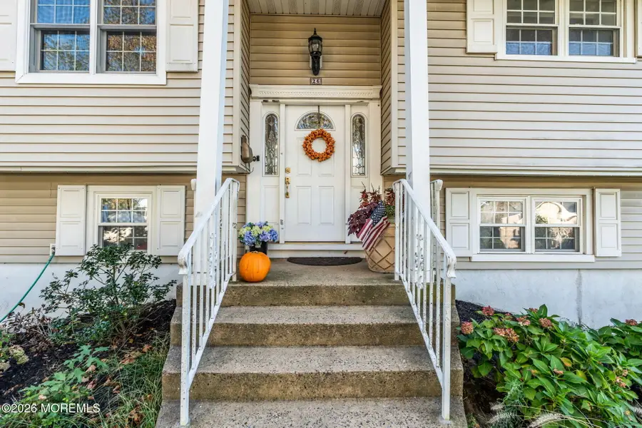 26 Tralee Road, Hazlet, NJ 07730 - #3