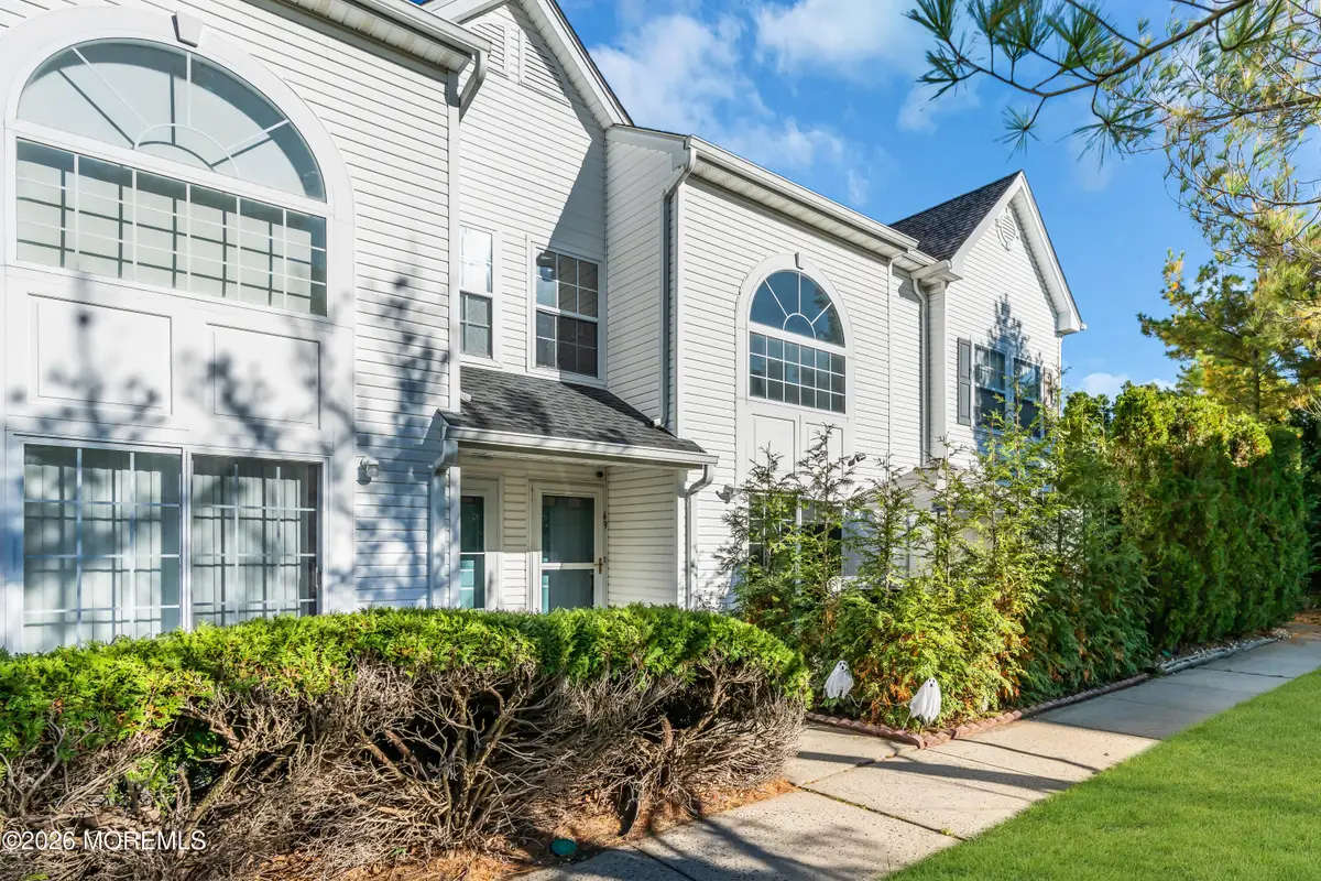 69 Madison Court, Tinton Falls, NJ 07712 - #1