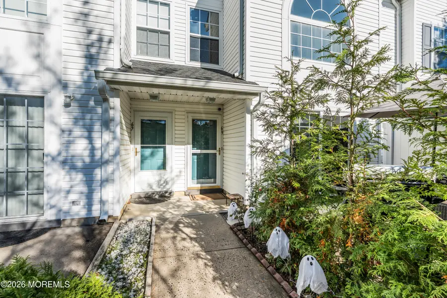 69 Madison Court, Tinton Falls, NJ 07712 - #2