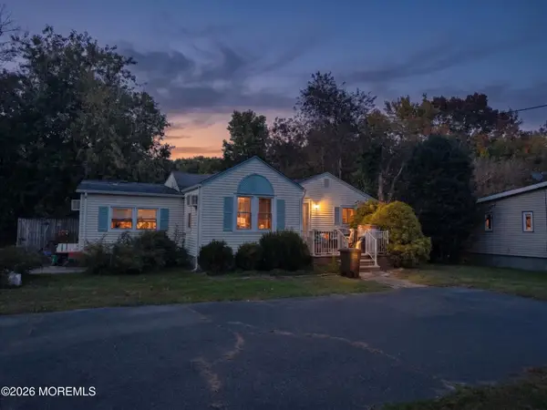 207 Lloyd Road, Aberdeen, NJ 07747