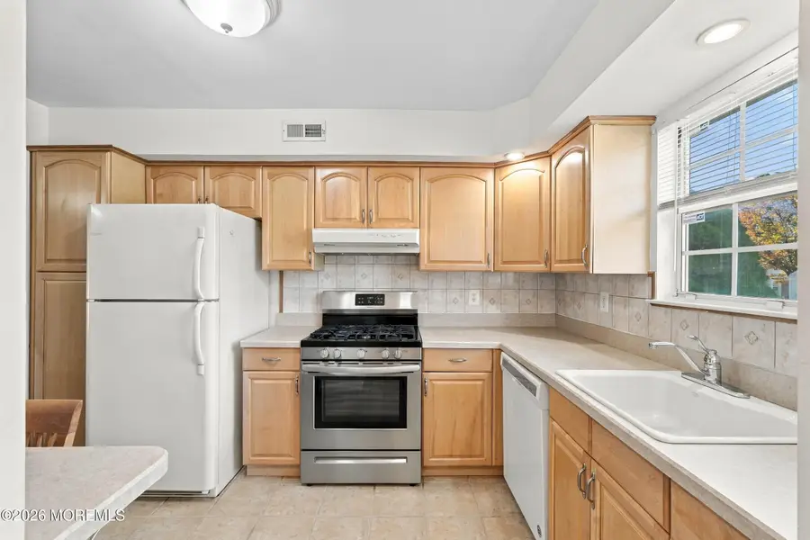 694 Darlington Drive #88, Old Bridge, NJ 08857 - #3