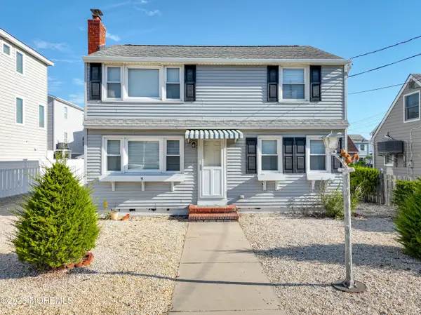 9 Sailboat Lane, Long Beach Twp, NJ 08008