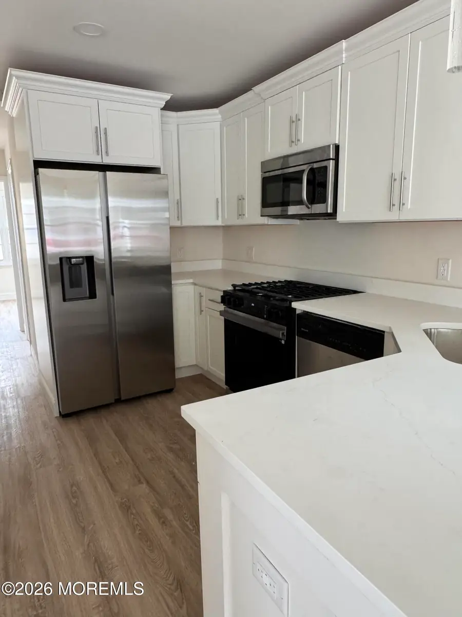 9 Woodland Avenue, Keansburg, NJ 07734 - #3