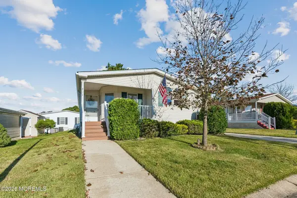 721 Evergreen Court, Whiting, NJ 08759