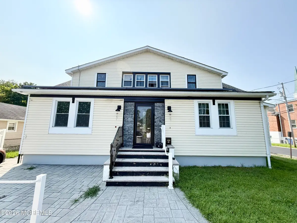73 Laurence Parkway, Laurence Harbor, NJ 08879 - #1