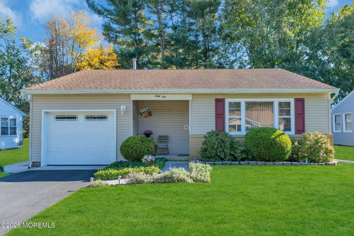 61 Northumberland Drive, Toms River, NJ 08757 - #1