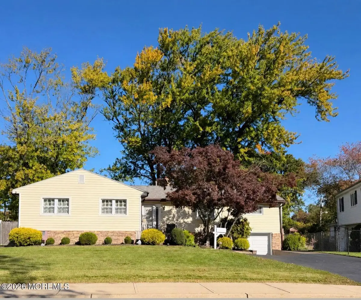 2 Knoll Terrace, Hazlet, NJ 07730 - #1