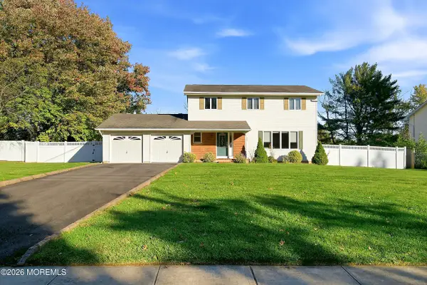 22 Harding Road, Freehold, NJ 07728