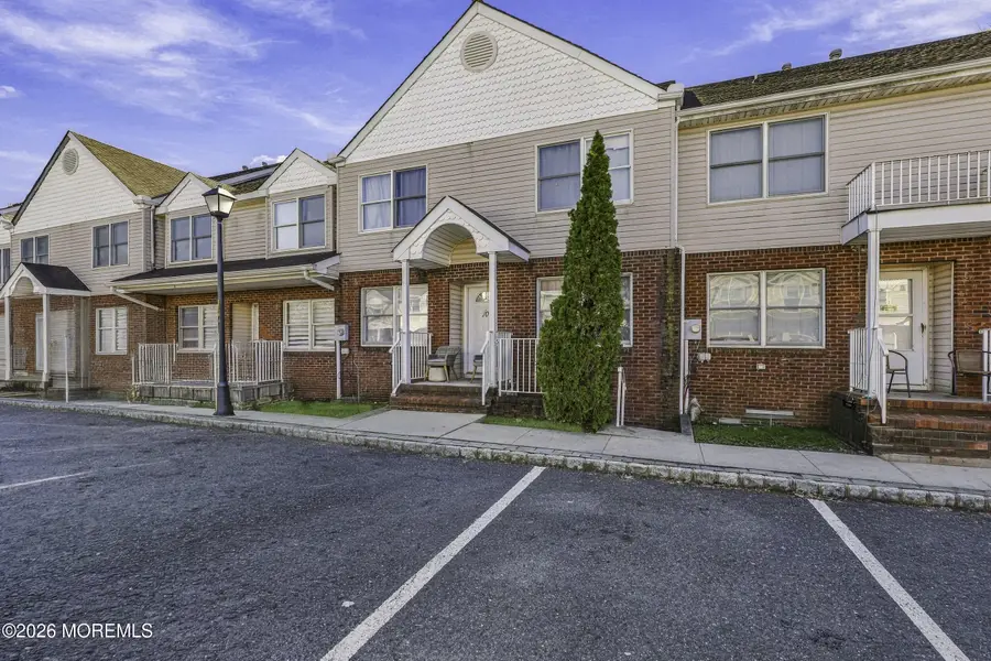 10 Kew Gardens Drive, Lakewood, NJ 08701 - #2