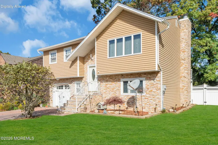 7 Thomas Avenue, South Amboy, NJ 08879 - #3