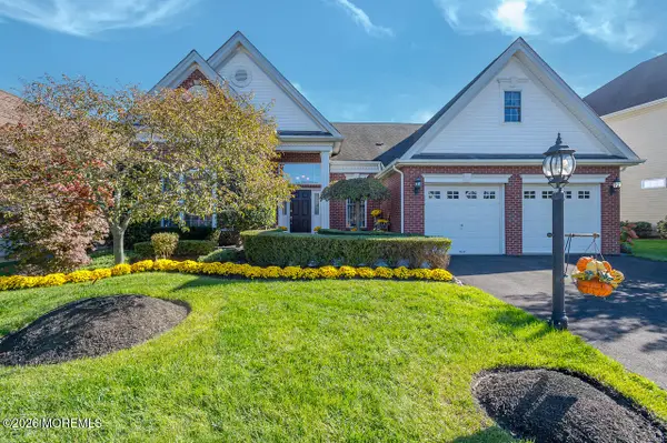 5 Tidewater Place, Monroe, NJ 08831