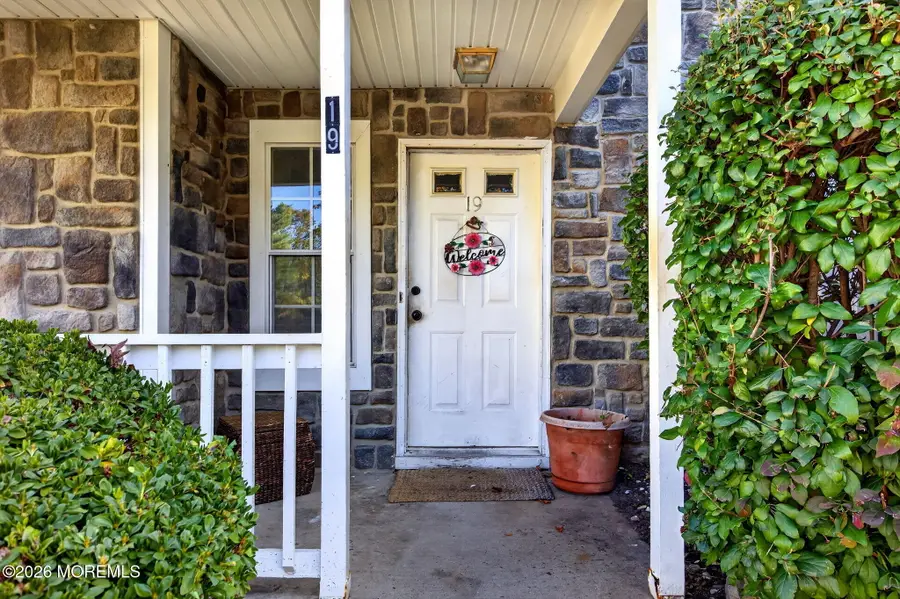 19 Tack Court, Tinton Falls, NJ 07753 - #2
