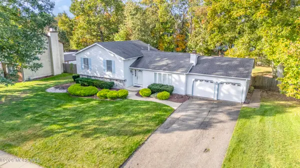 4 Hickory Hill Road, Jackson, NJ 08527