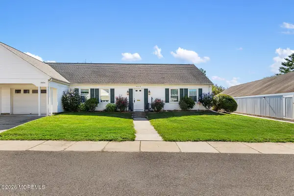 502 Springfield Way #502A, Monroe Twp, NJ 08831