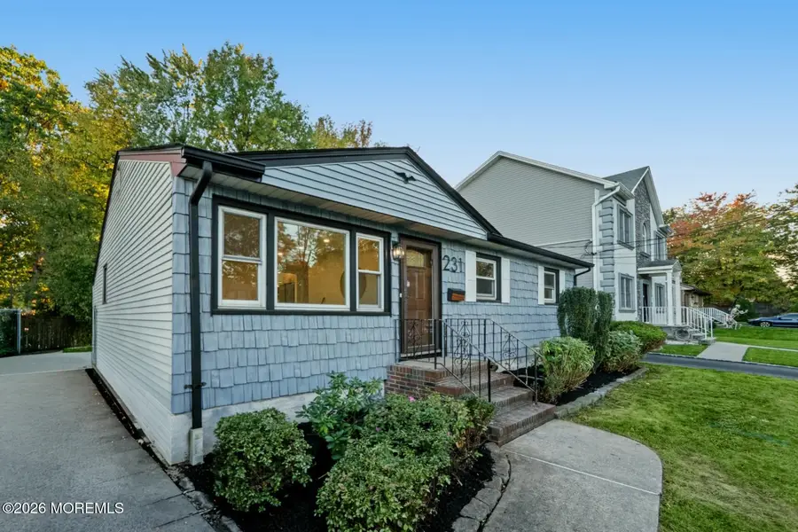 231 Temple Way, Colonia, NJ 07067 - #3
