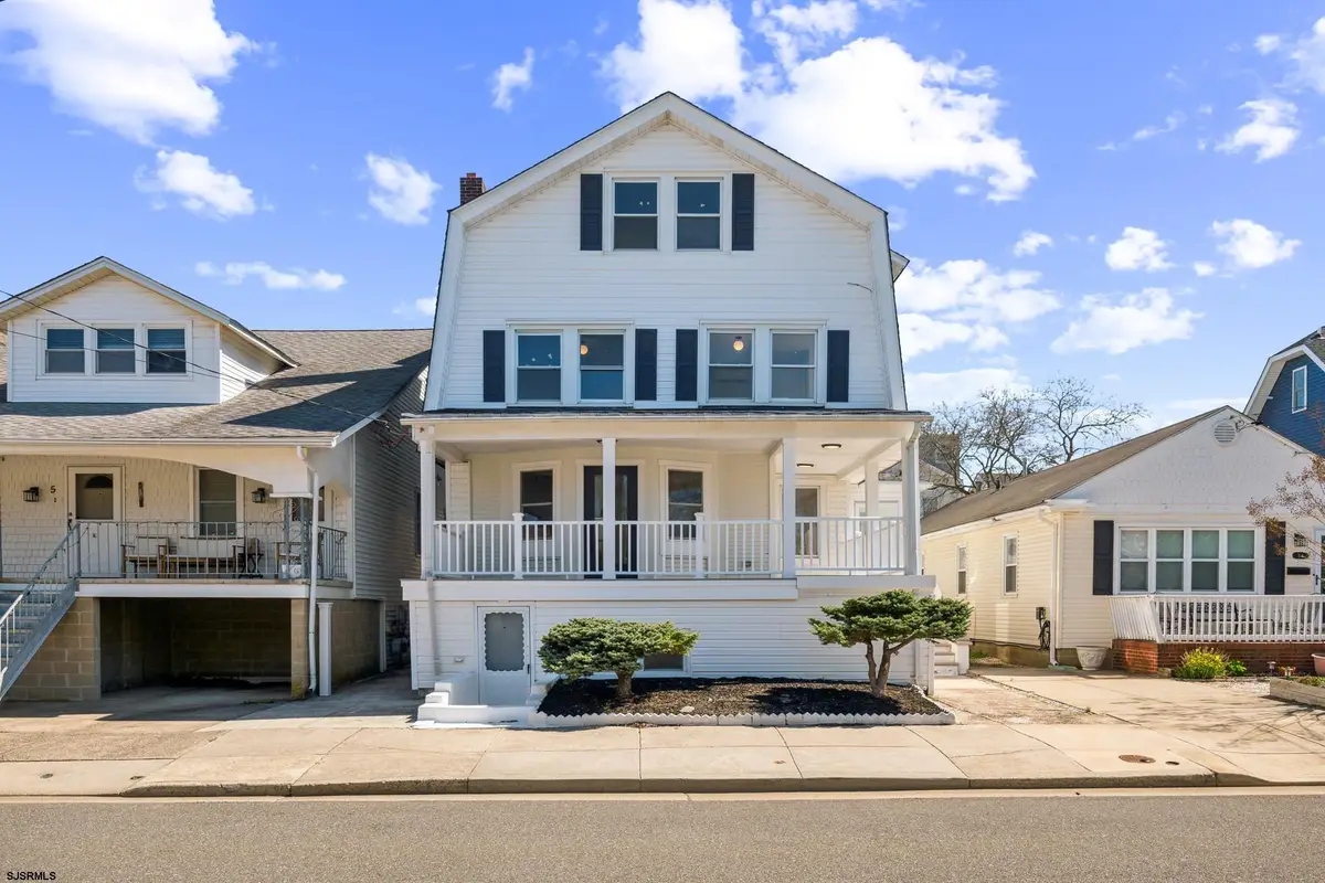 3 N Surrey Ave, Ventnor City, NJ 08406 - #1