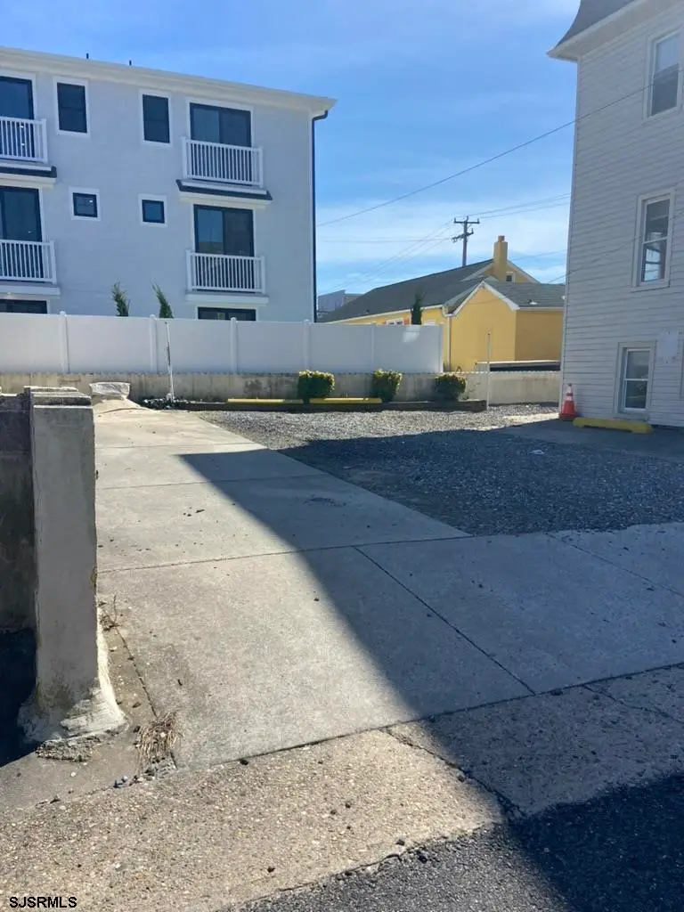 611 E 7th St Street, Ocean City, NJ 08226 - Image #2