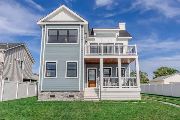 711 Beach Dr Dr, North Cape May, NJ 08204