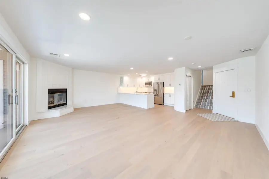 902 Ocean Dr #808, Lower, NJ 08204 - Image #3