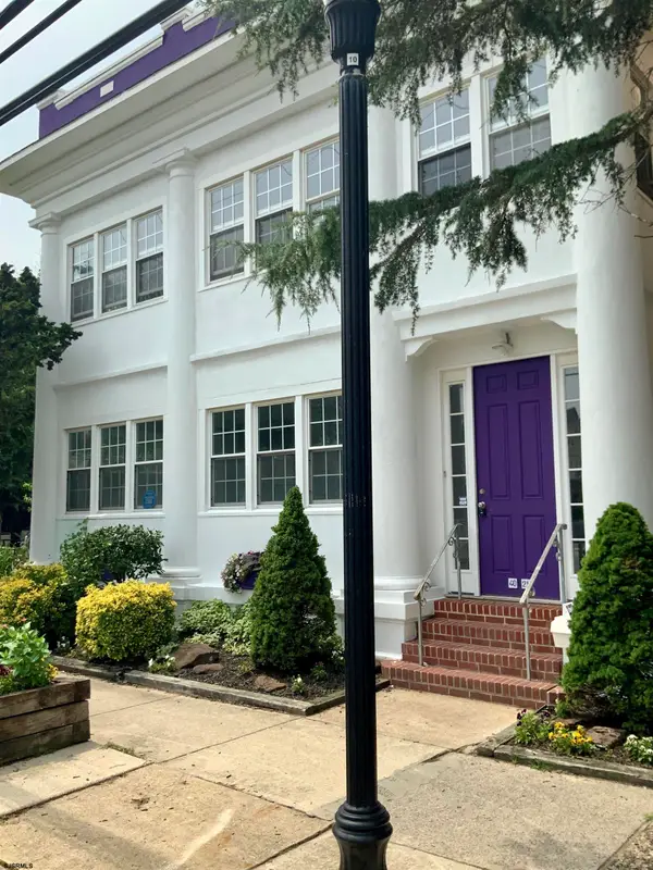 4021 Atlantic Ave, Atlantic City, NJ 08401