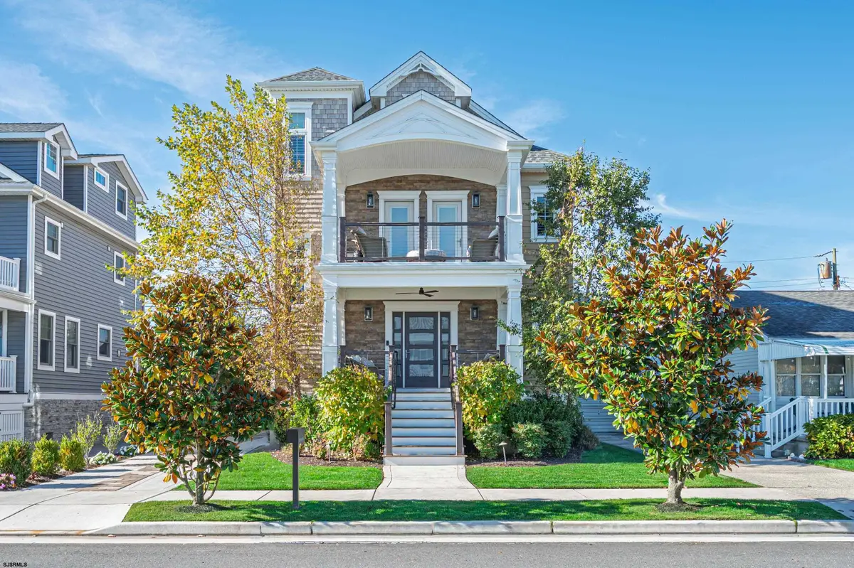 302 N Mansfield Ave, Margate City, NJ 08402 - Image #1