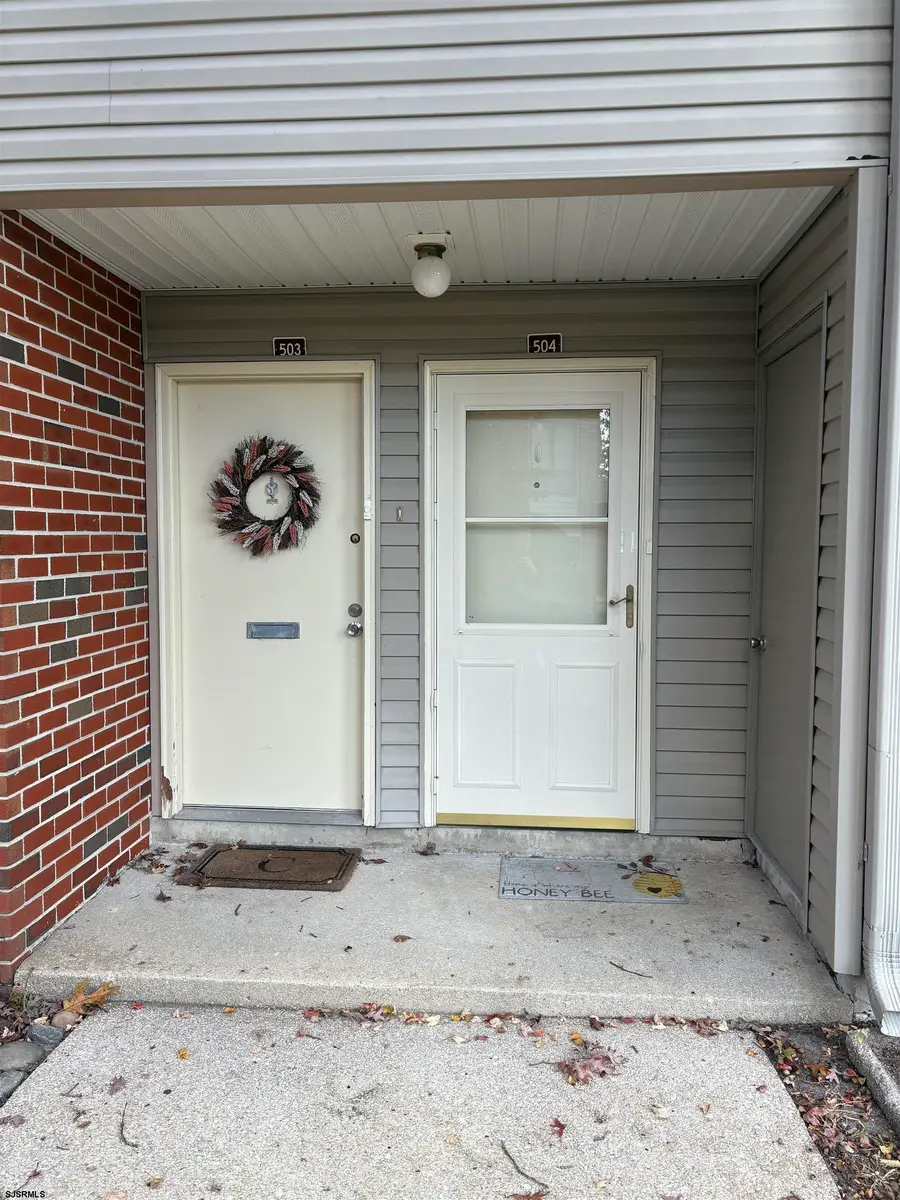 504 Meadowbrook Dr #504, Mays Landing, NJ 08330 - Image #2