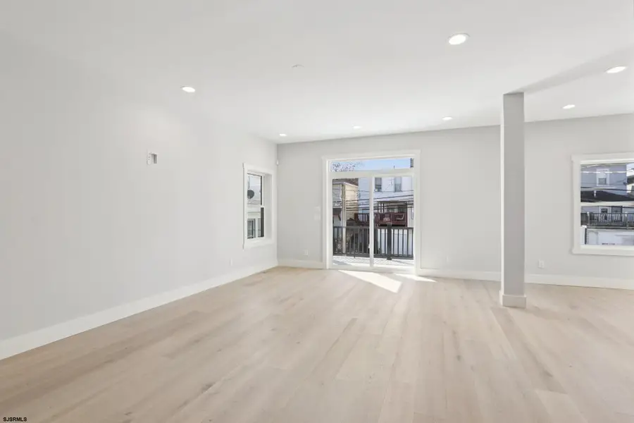 39 S Annapolis Ave, Atlantic City, NJ 08401 - Image #2