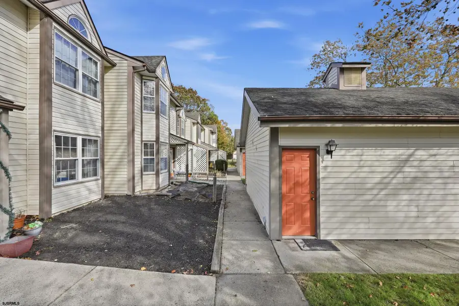 685 E Lake Front Circle #81, Smithville, NJ 08205 - Image #2