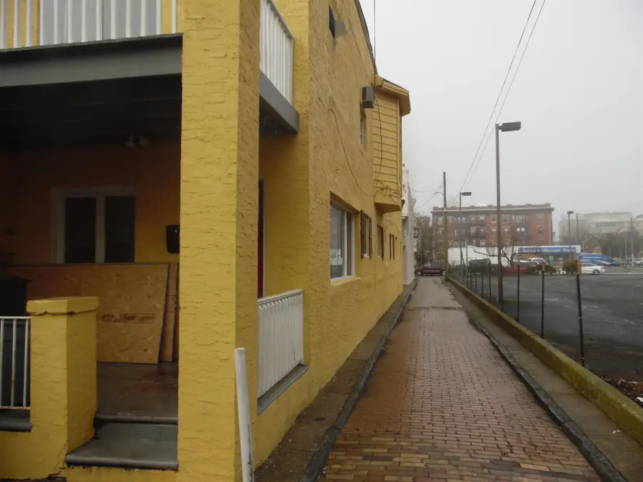 6 S Bellevue Ave, Atlantic City, NJ 08401-0000 - Image #2