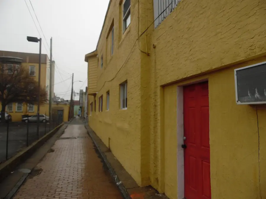 6 S Bellevue Ave, Atlantic City, NJ 08401-0000 - Image #3