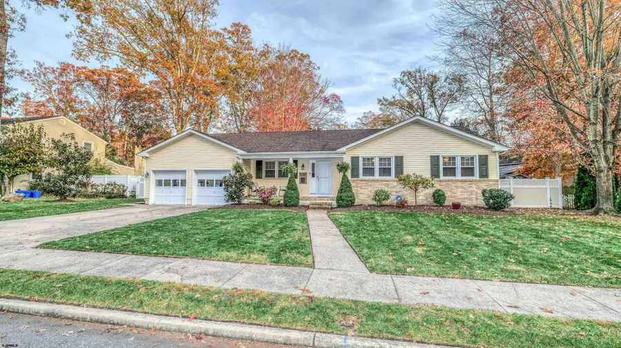 1016 Richard Dr, Linwood, NJ 08221 - Image #2