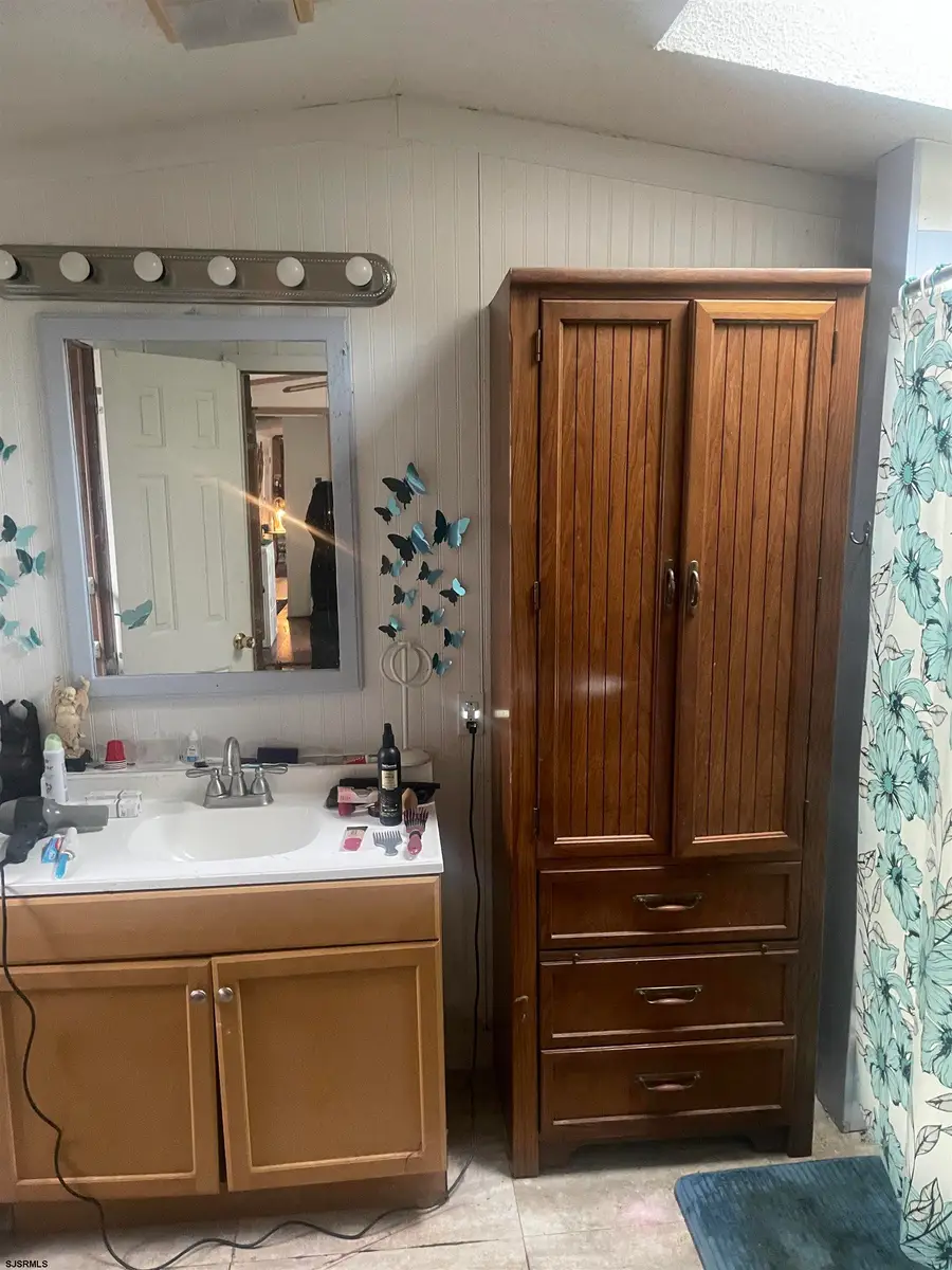 443 Sixth Ave, Galloway, NJ 08205-9780 - Image #2