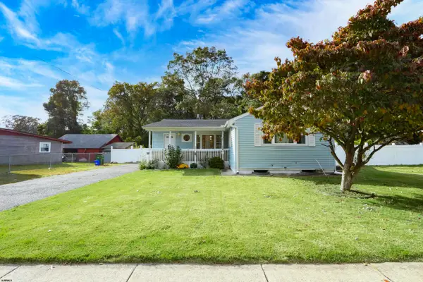 103 Seagull Dr, Egg Harbor Township, NJ 08234